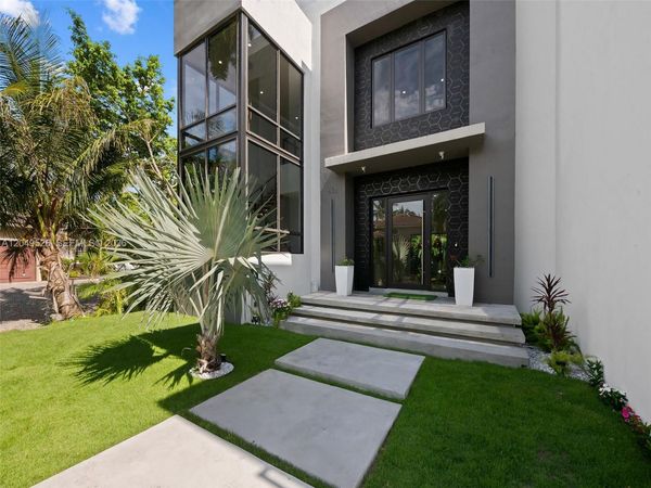 638 Lakeside Harbor , Boynton Beach, FL 33435