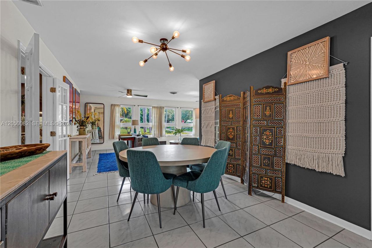 6952 SW 149th Ter , Palmetto Bay, FL 33158 Photo