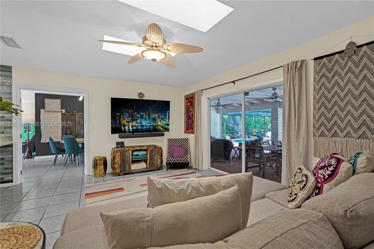 6952 SW 149th Ter , Palmetto Bay, FL 33158 Photo