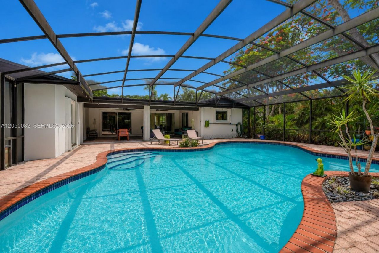 6952 SW 149th Ter , Palmetto Bay, FL 33158 Photo