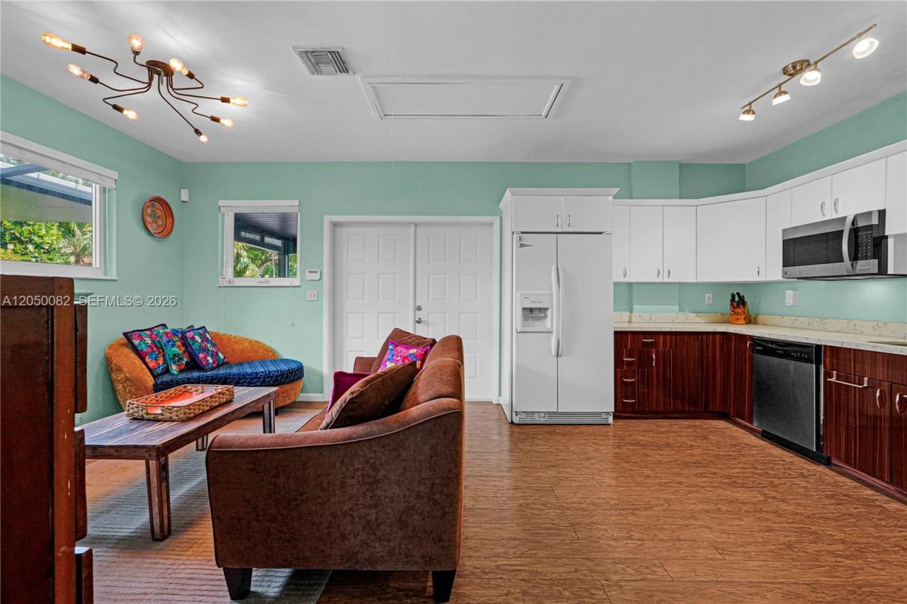 6952 SW 149th Ter , Palmetto Bay, FL 33158 Photo
