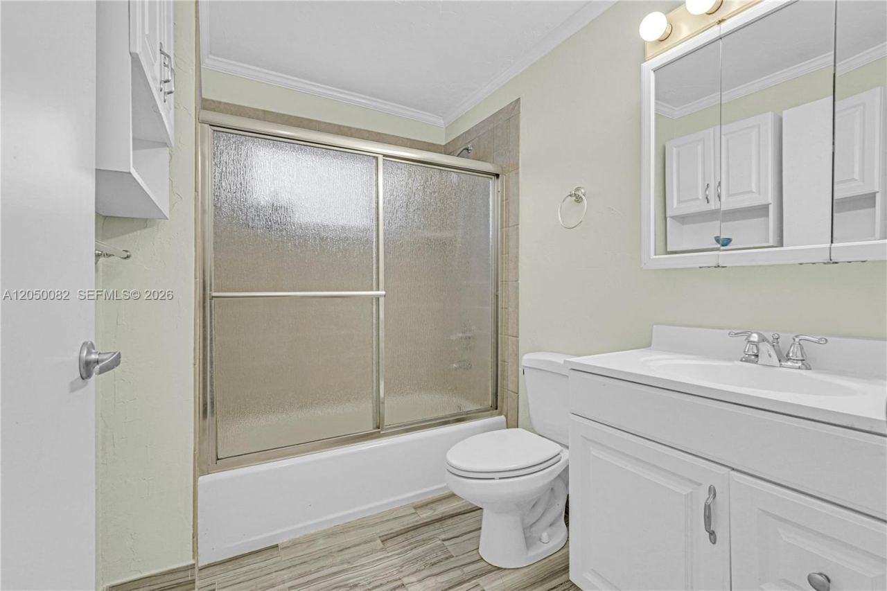 6952 SW 149th Ter , Palmetto Bay, FL 33158 Photo
