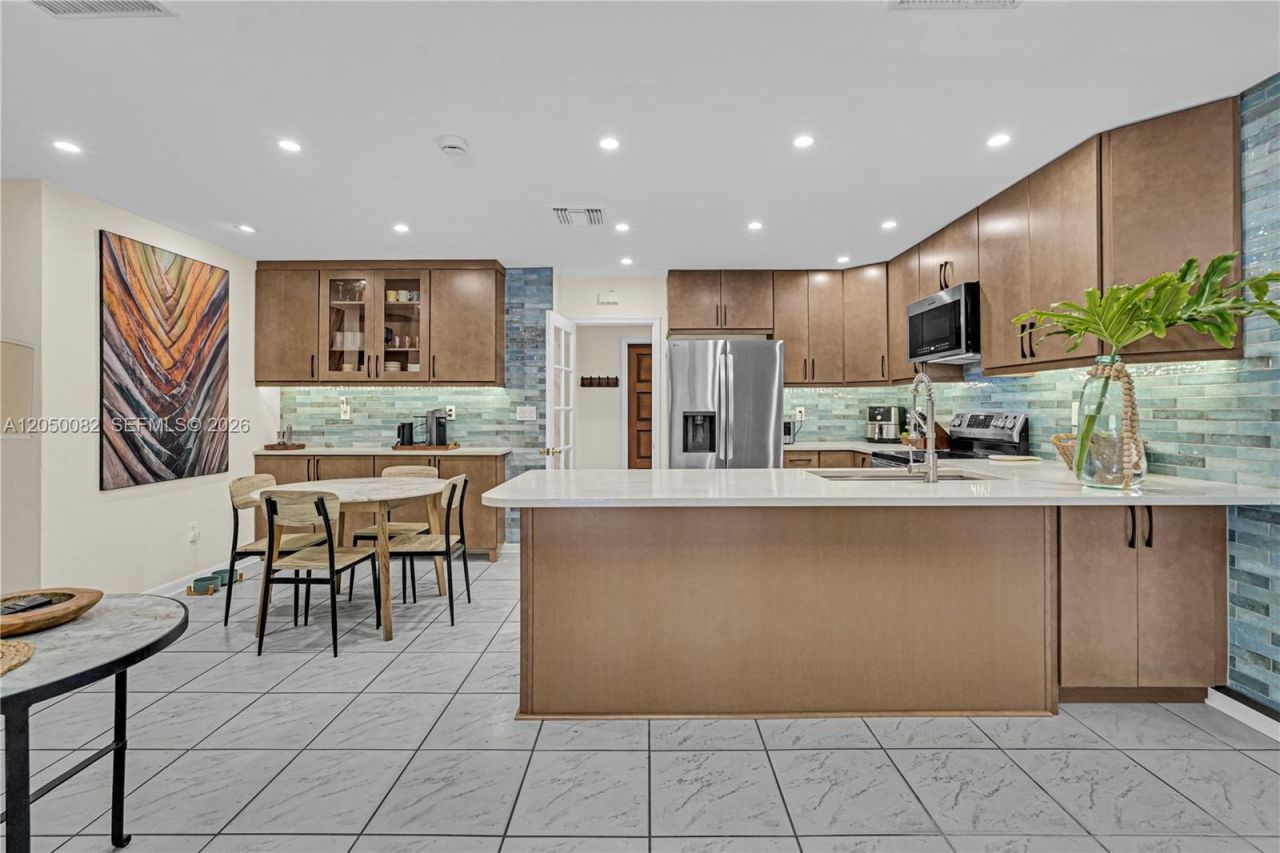 6952 SW 149th Ter , Palmetto Bay, FL 33158 Photo