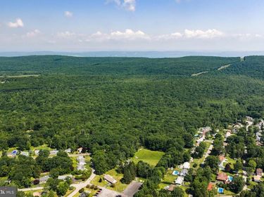 DIVISION STREET, MOUNTAIN TOP, PA 18707