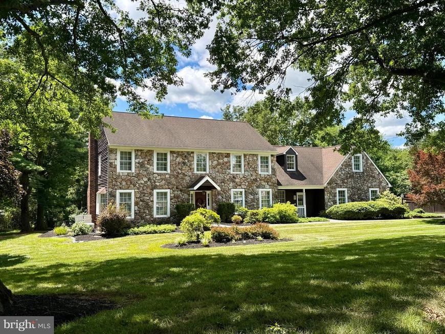 950 Camelot Road, Furlong, PA 18925 Main Photo