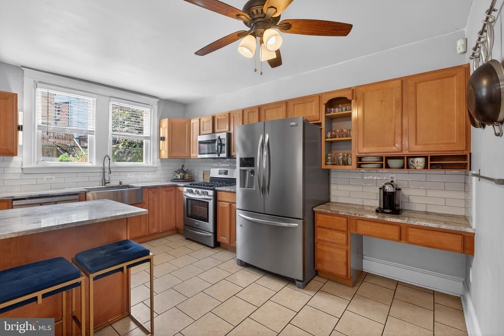 645 GERHARD STREET , PHILADELPHIA, PA 19128