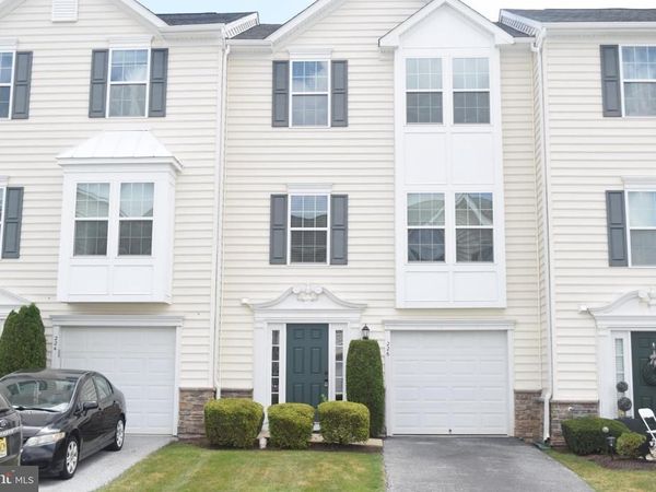 226 BARDEL DRIVE, COATESVILLE, PA 19320