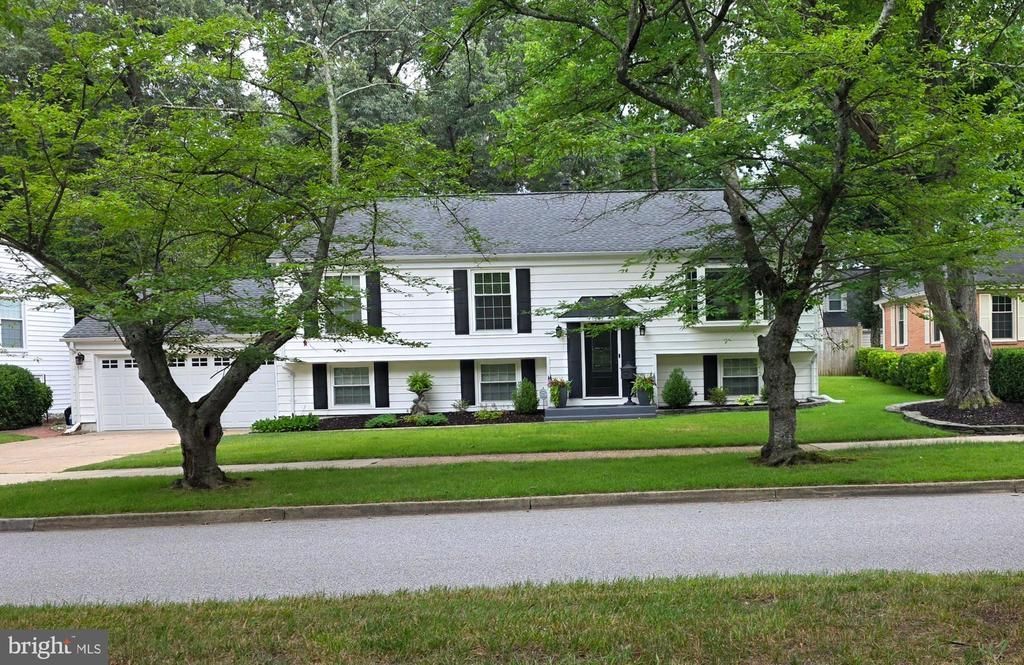 1543 CROFTON PARKWAY, CROFTON, MD 21114