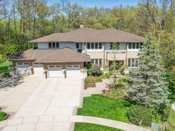 13001 Ravine Drive, Lemont, IL 60439