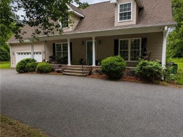 5494 T C Walker Road , Gloucester, VA 23061