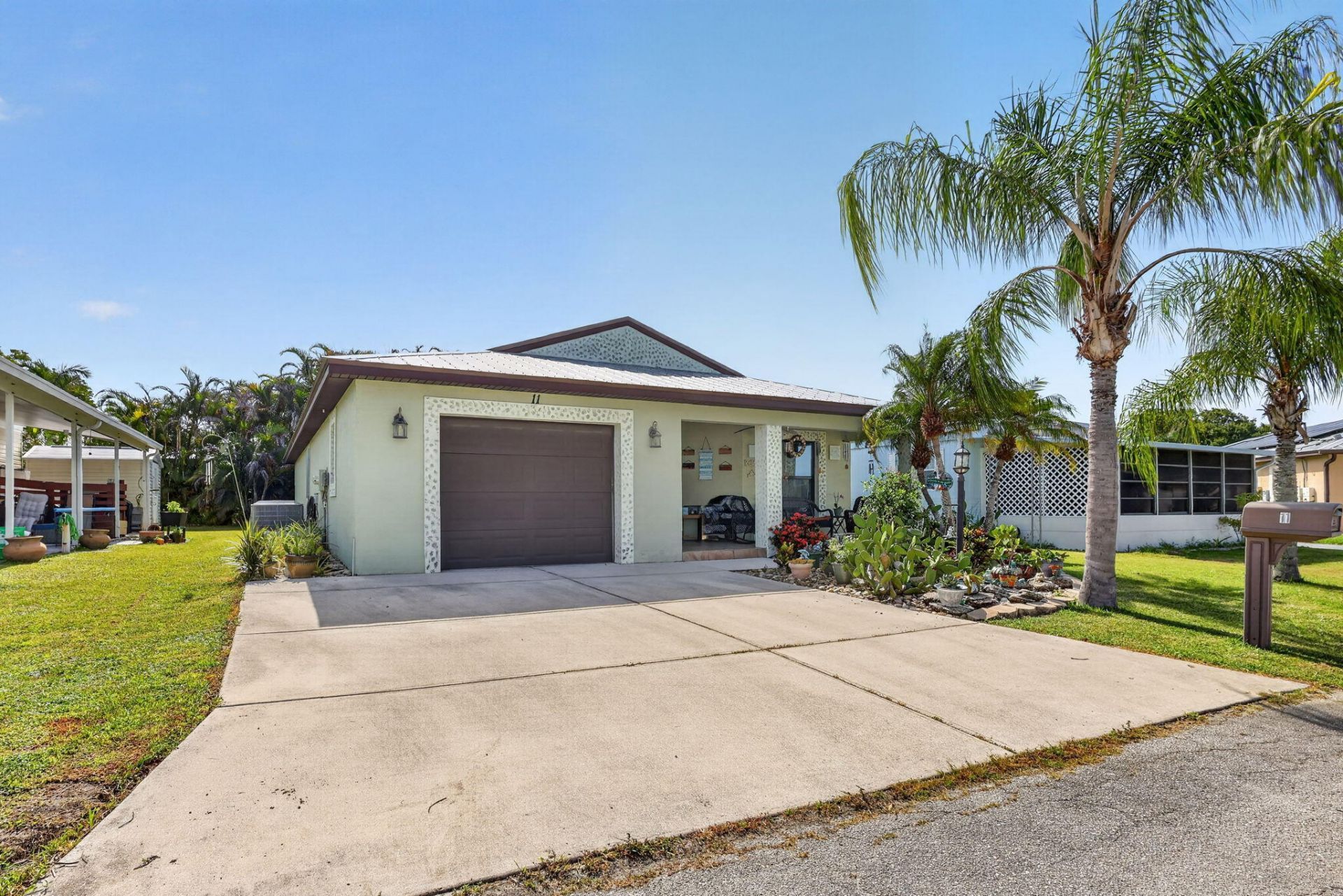 11 SE Flamenco Way, Port Saint Lucie, FL 34952 Photo