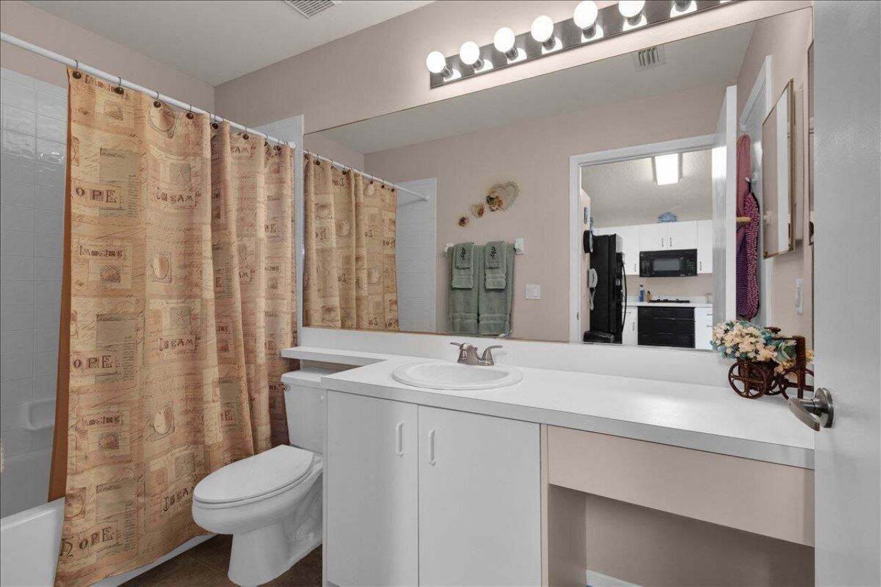 1189 NW Lombardy Drive, Port Saint Lucie, FL 34986 Photo