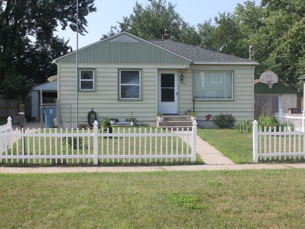 246 Maplelawn Street SW, Grand Rapids, MI 49548