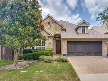 10715 Dixon Branch Drive , Dallas, TX 75218