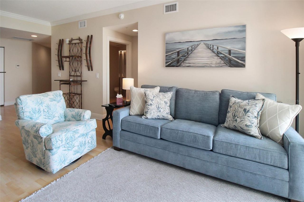 800 N Tamiami Trail , Unit 806, Sarasota, FL 34236 Photo