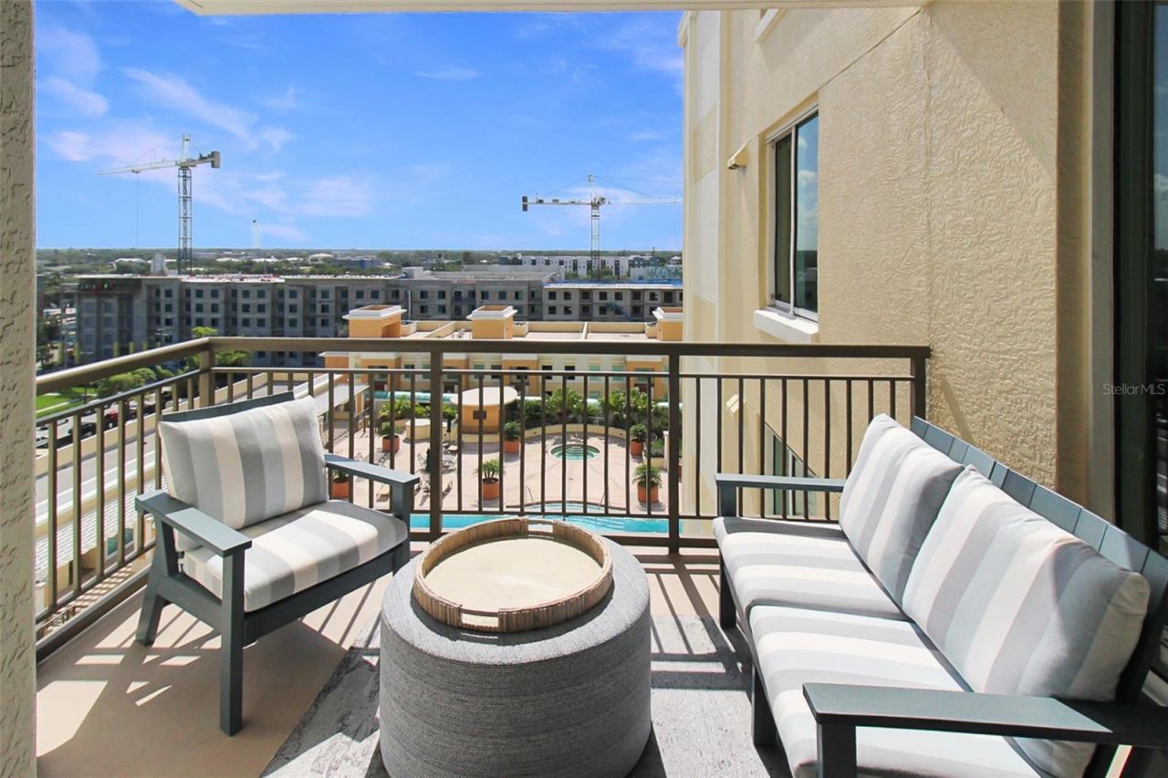 800 N Tamiami Trail , Unit 806, Sarasota, FL 34236 Photo