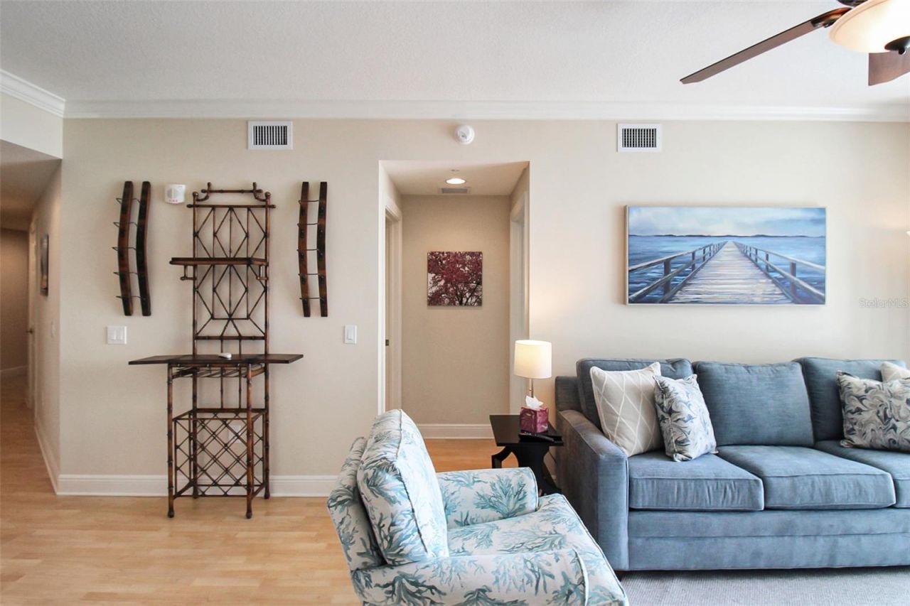 800 N Tamiami Trail , Unit 806, Sarasota, FL 34236 Photo