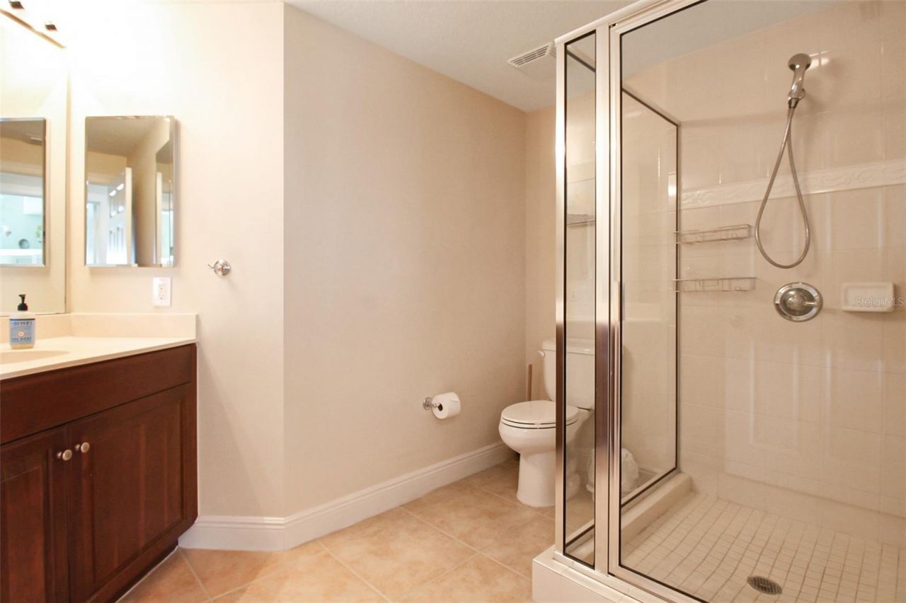 800 N Tamiami Trail , Unit 806, Sarasota, FL 34236 Photo