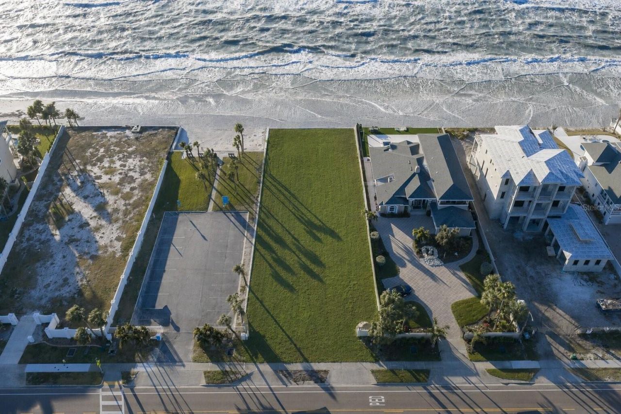 620 Gulf Boulevard, Belleair Shores, FL 33786 Photo