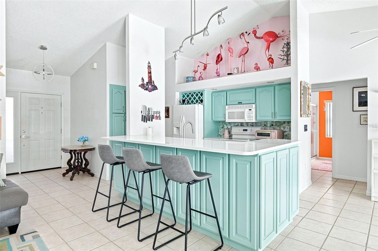 7809 34th Court E, Sarasota, FL 34243 Photo