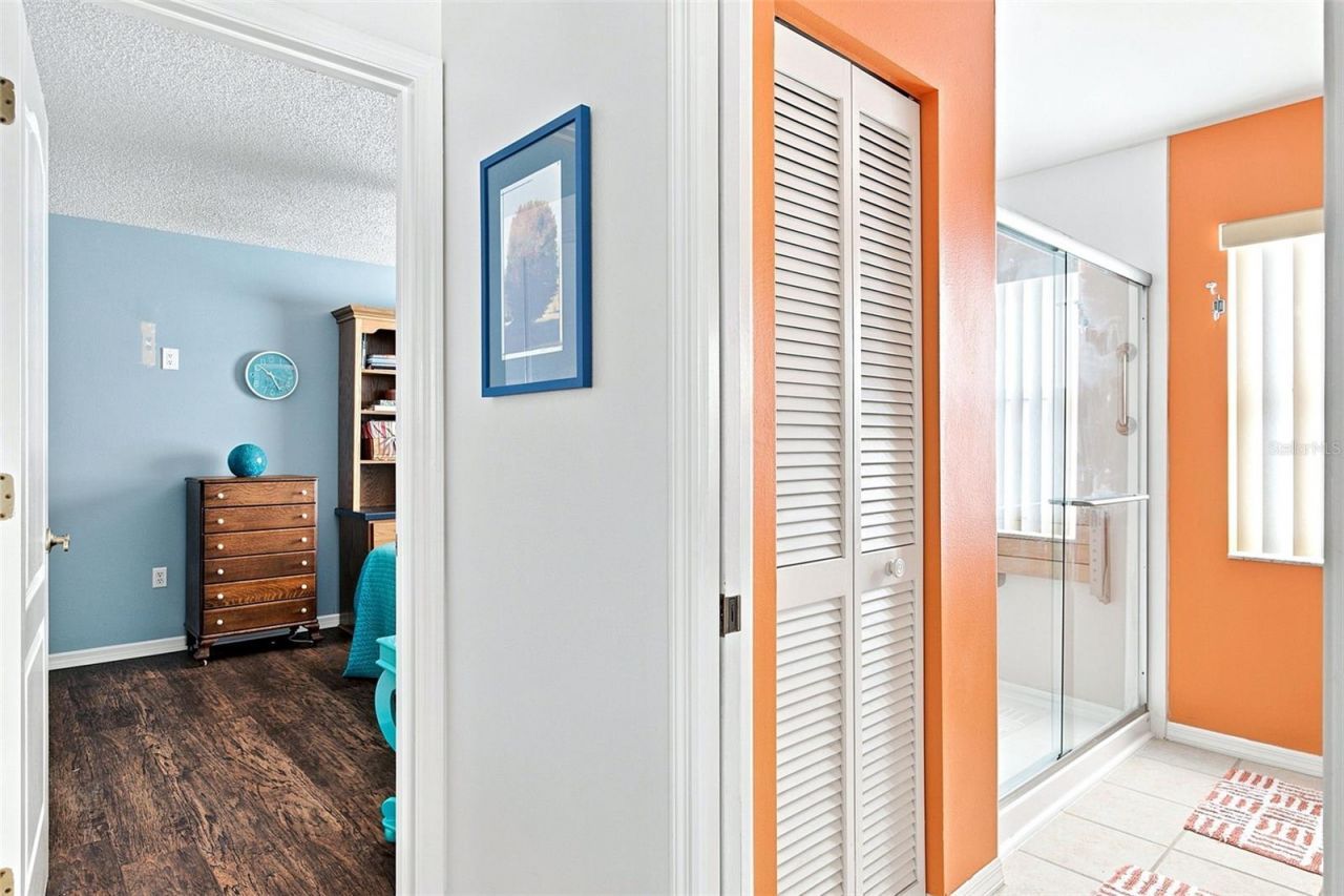 7809 34th Court E, Sarasota, FL 34243 Photo