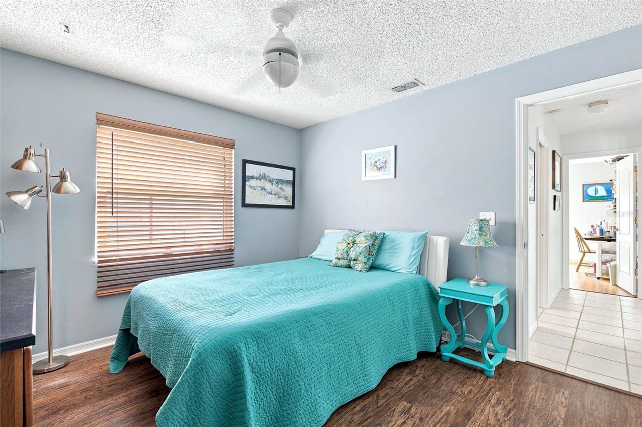 7809 34th Court E, Sarasota, FL 34243 Photo