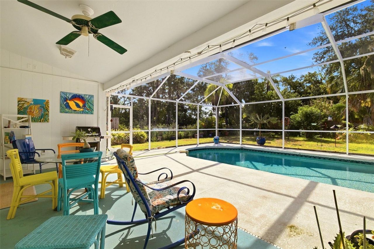 7809 34th Court E, Sarasota, FL 34243 Photo