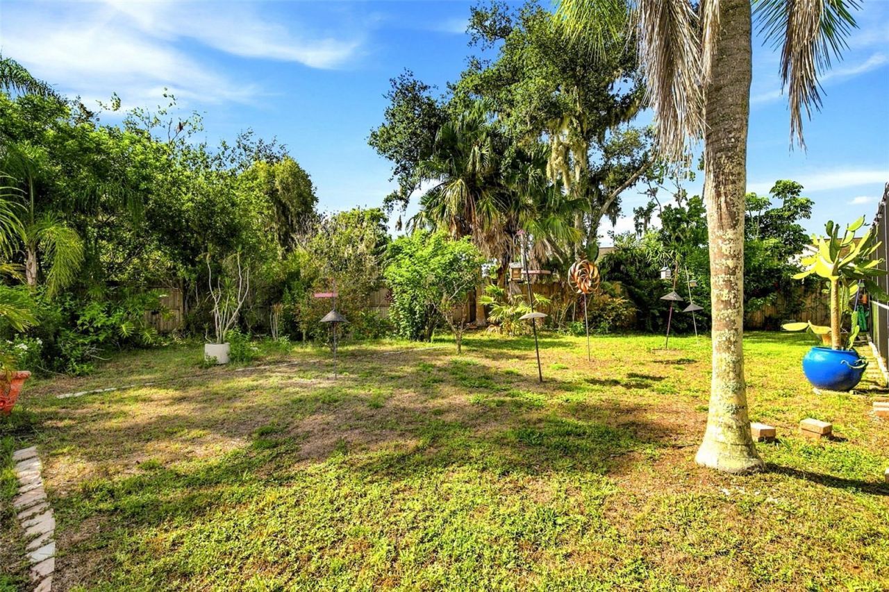 7809 34th Court E, Sarasota, FL 34243 Photo