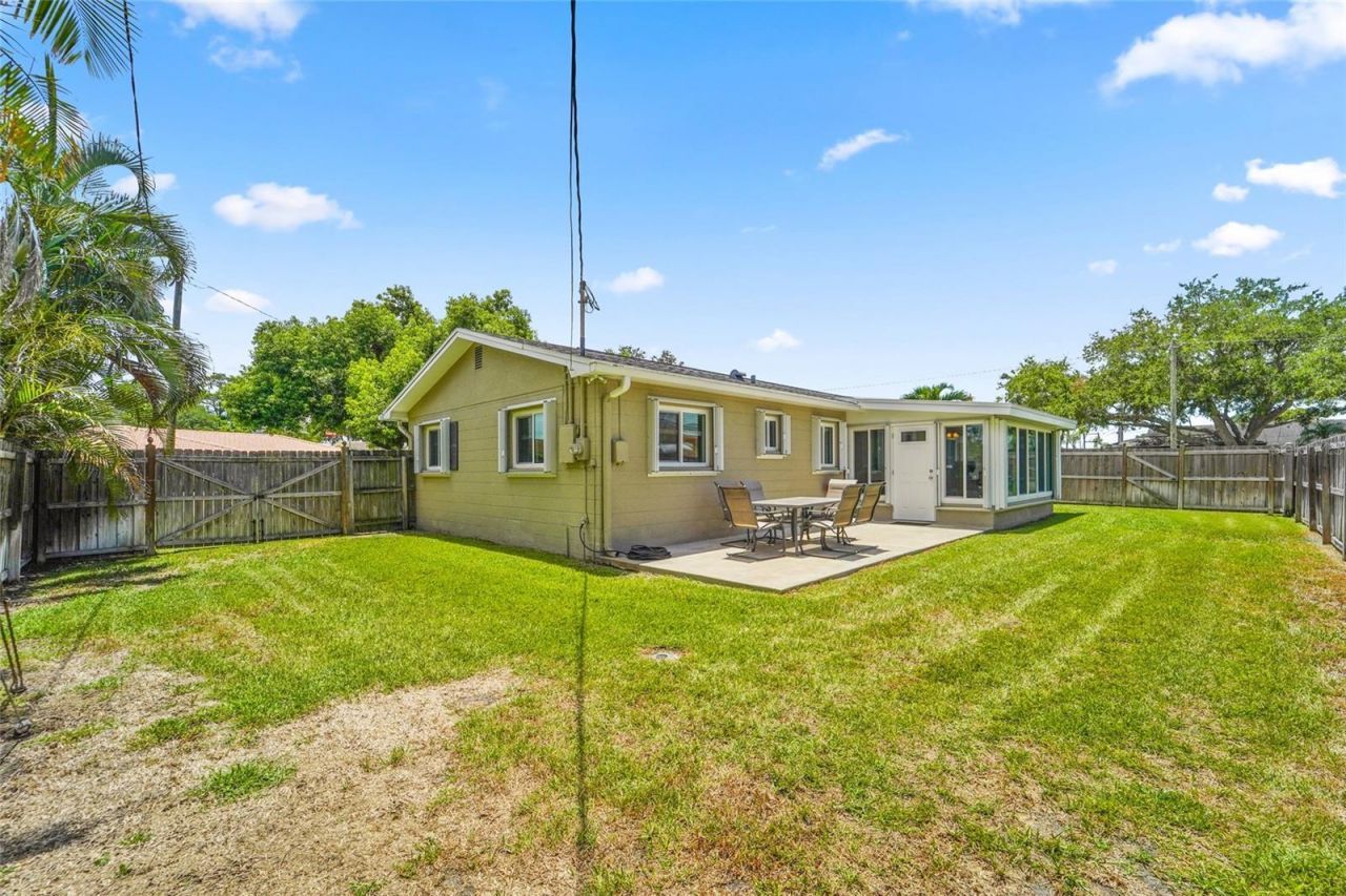 3300 62nd Street N, Saint Petersburg, FL 33710 Photo