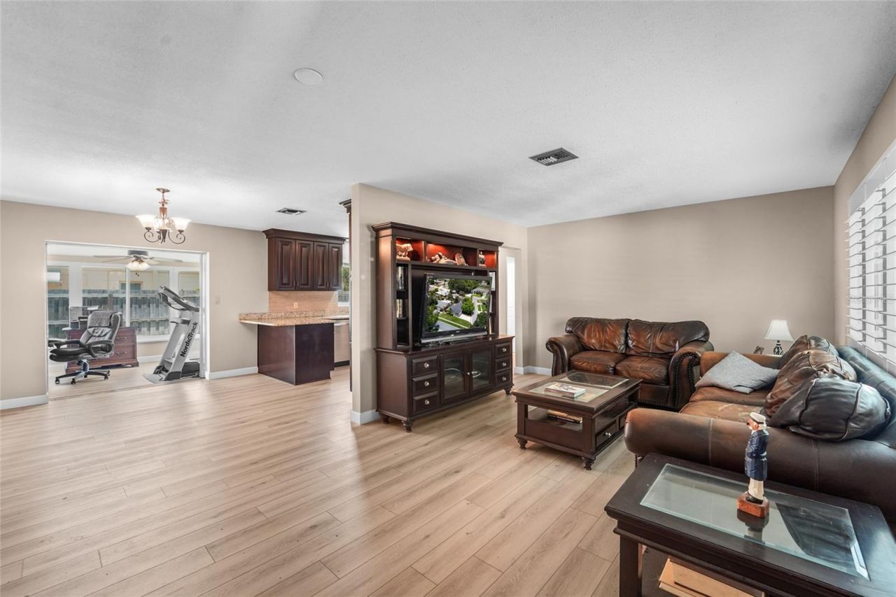3300 62nd Street N, Saint Petersburg, FL 33710 Photo