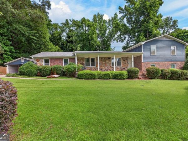 213 Ponderosa Drive, Dallas, GA 30157