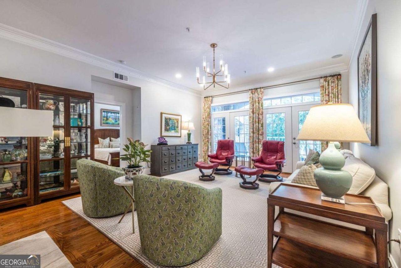 417 Clairemont Avenue, Unit 119, Decatur, GA 30030 Main Photo