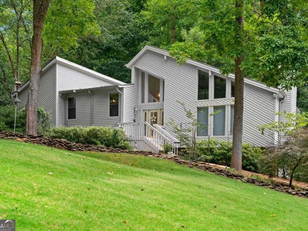 3521 Cedar Valley Drive SE, Smyrna, GA 30080
