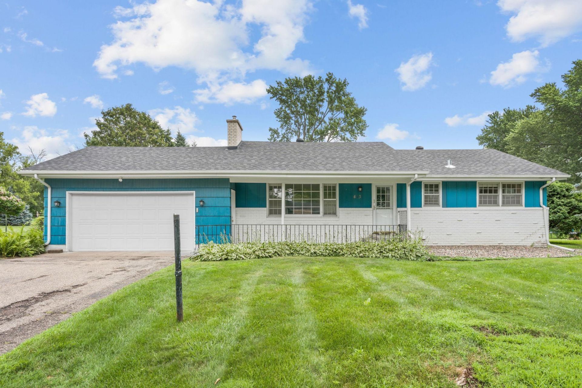 413 Whitegate Lane , Wayzata, MN 55391