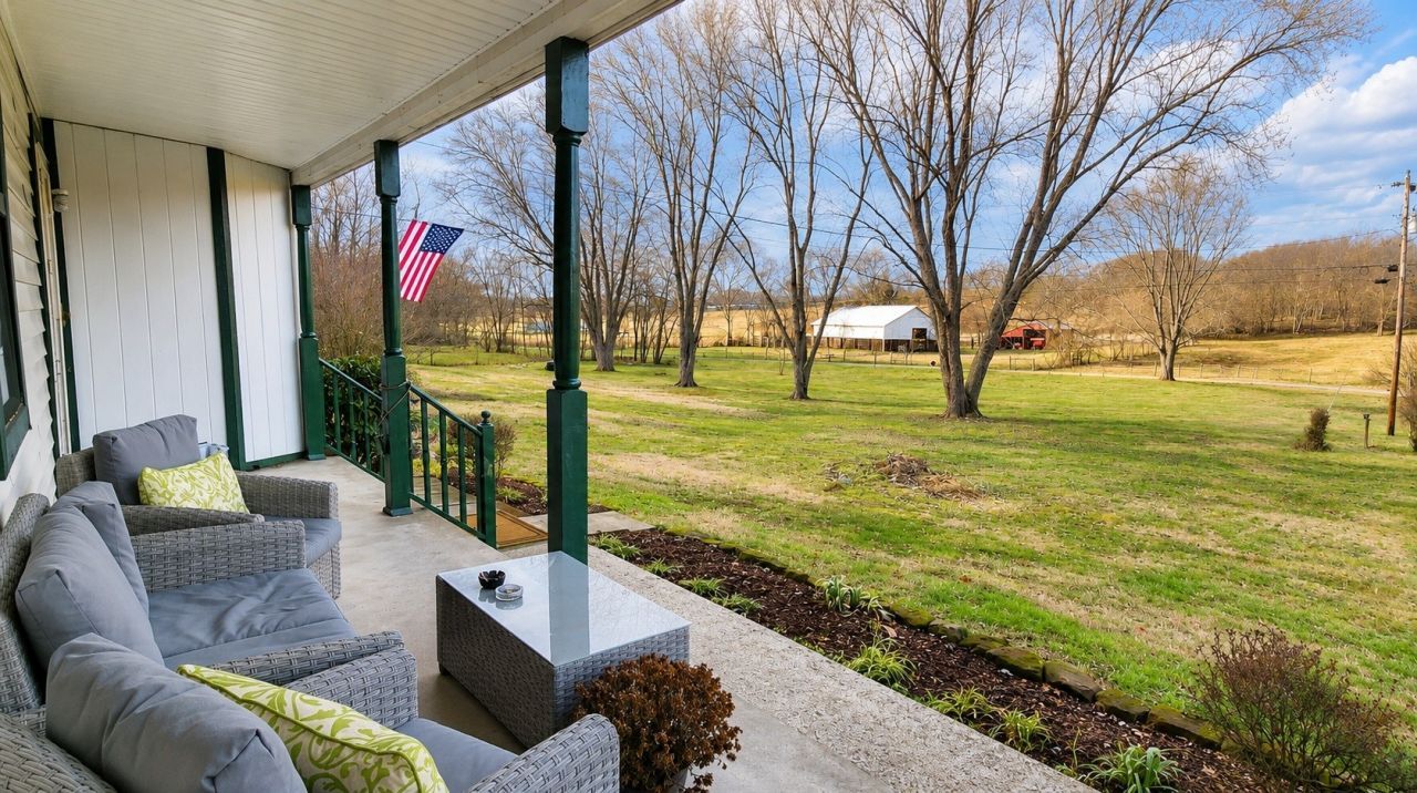 2877 Bryant Rd , Culleoka, TN 38451 Main Photo