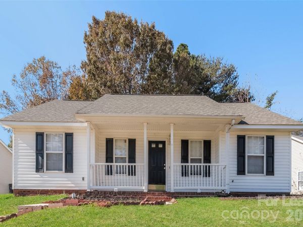 1120 Summit Hills Drive , Charlotte, NC 28214