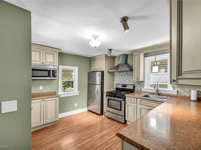 446 E Washington Street, Medina, OH 44256 Photo 11