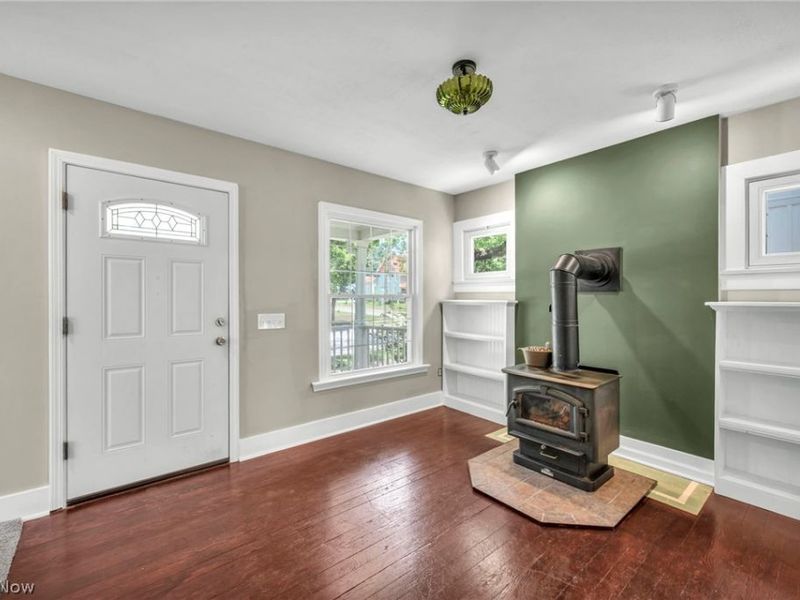 446 E Washington Street, Medina, OH 44256 Photo 7
