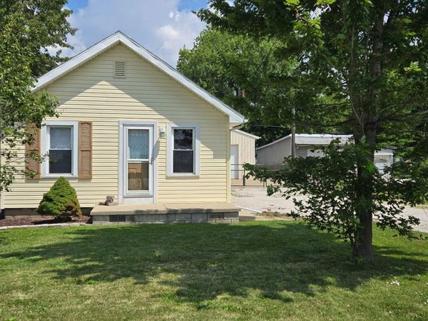 1416 South Street, Millbury, OH 43447