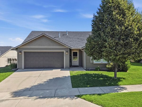 2209 S Lloyd Ct, Spokane, WA 99223