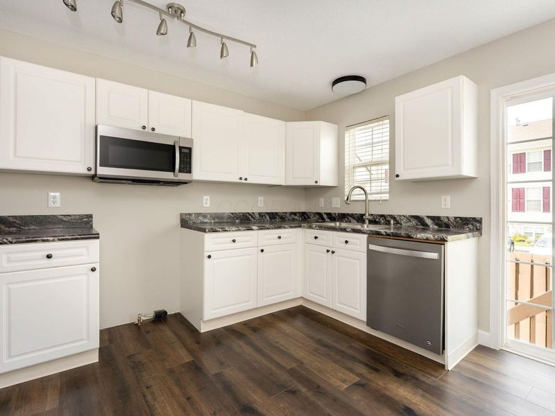 5973 Andrew John Drive , Unit 39, New Albany, OH 43054 Photo 14