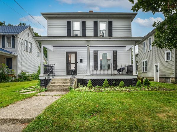 8 3rd Avenue , Mount Vernon, OH 43050