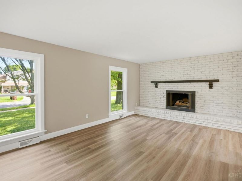 3209 Autumn Lane, Green Township, OH 45239 Photo 3