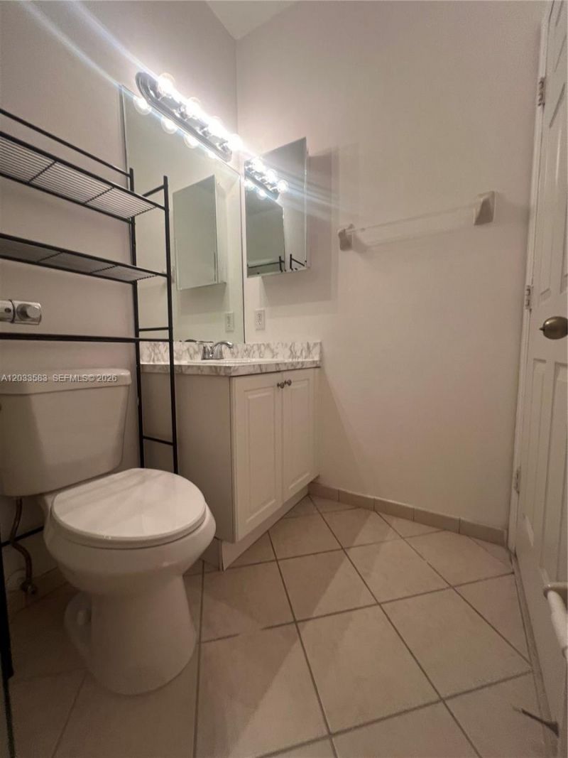 9303 SW 227th St, Unit 4-3, Cutler Bay, FL 33190 Photo