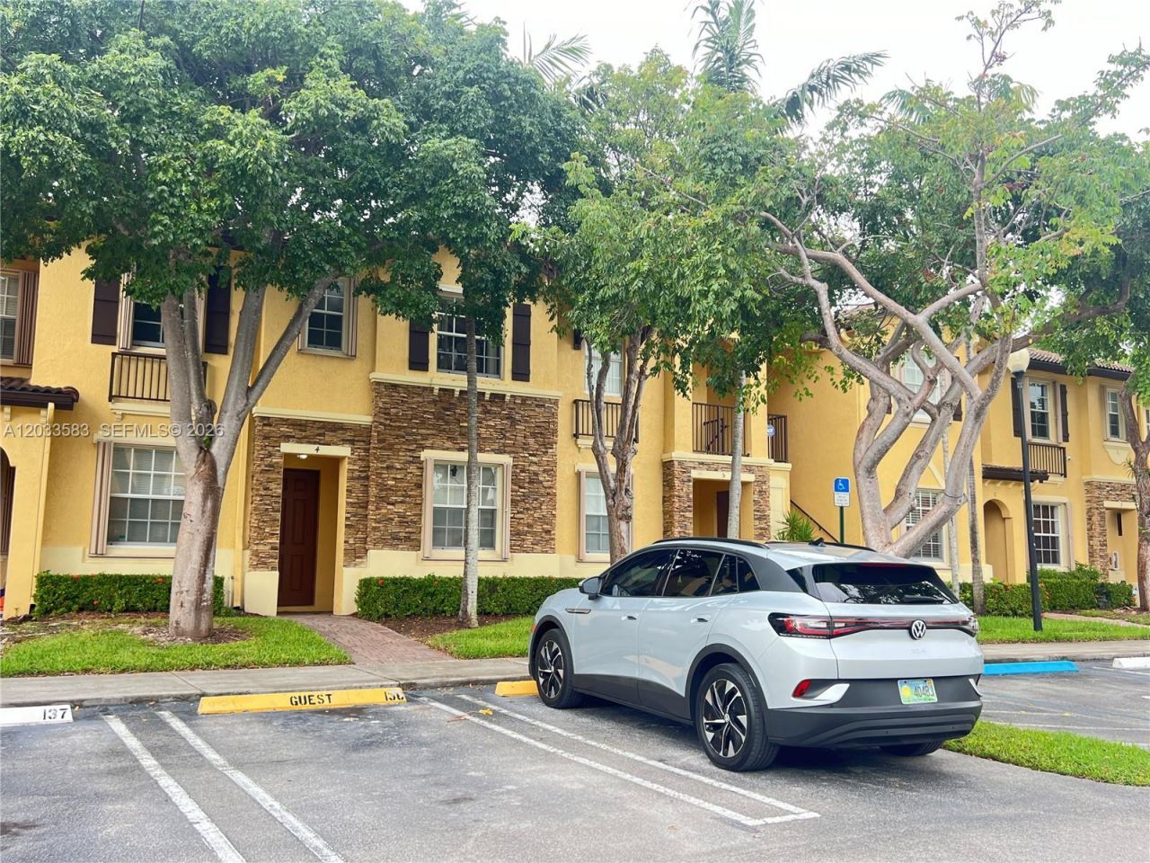 9303 SW 227th St, Unit 4-3, Cutler Bay, FL 33190 Photo