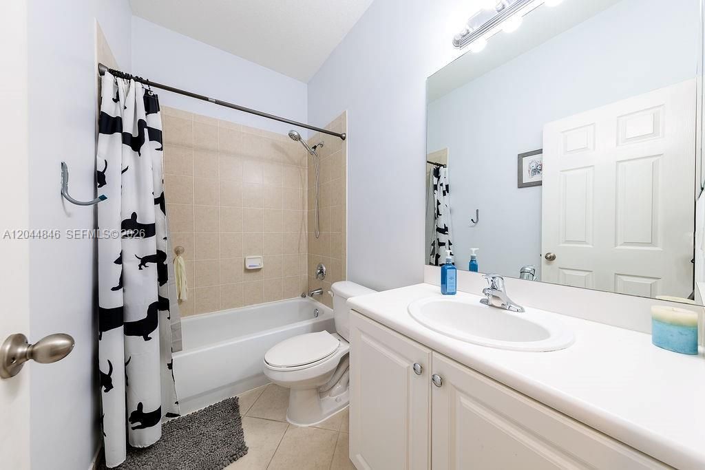 12990 SW 133rd Ter , Miami, FL 33186 Photo