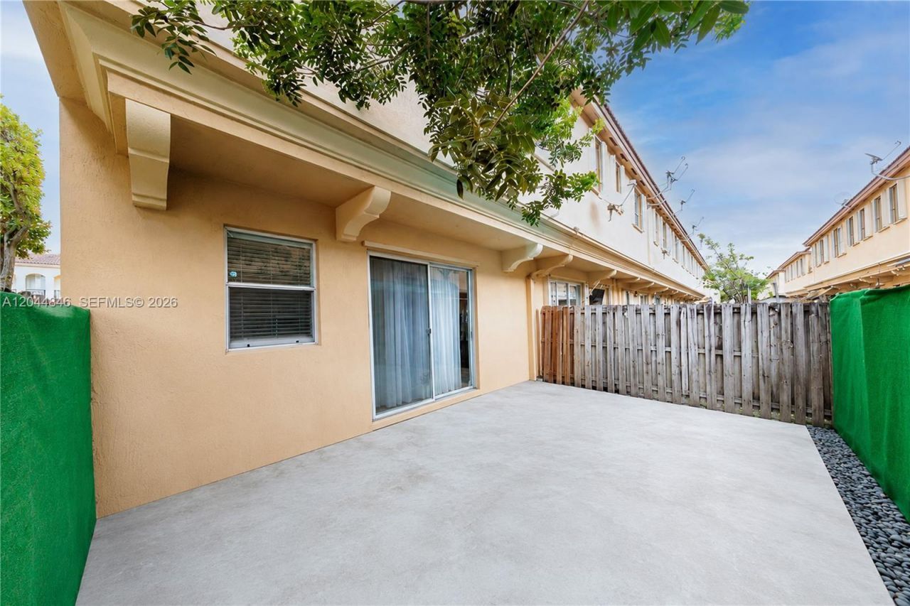 12990 SW 133rd Ter , Miami, FL 33186 Photo