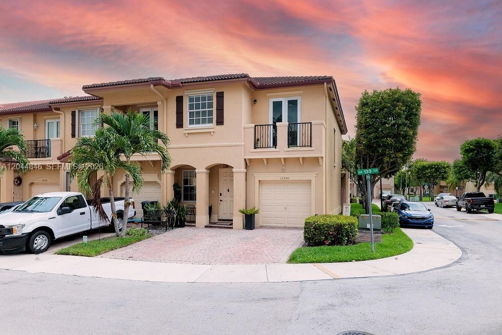 12990 SW 133rd Ter , Miami, FL 33186 Photo
