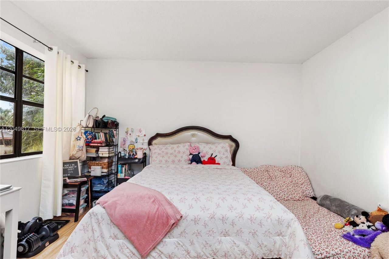 1580 NW 93rd Ave, Unit 300, Pembroke Pines, FL 33024 Photo
