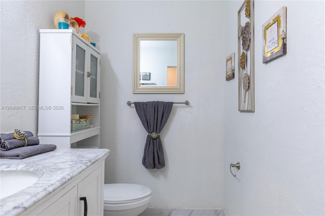 1580 NW 93rd Ave, Unit 300, Pembroke Pines, FL 33024 Photo